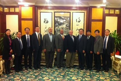 mhtml:file://C:\Documents%20and%20Settings\Administrator\桌面\国际处新闻\我校代表团参加第九届全球孔子学院大会.mht!http://news.ysu.edu.cn/_mediafile/news2014/2014/12/17/2q98vurz9l.jpg